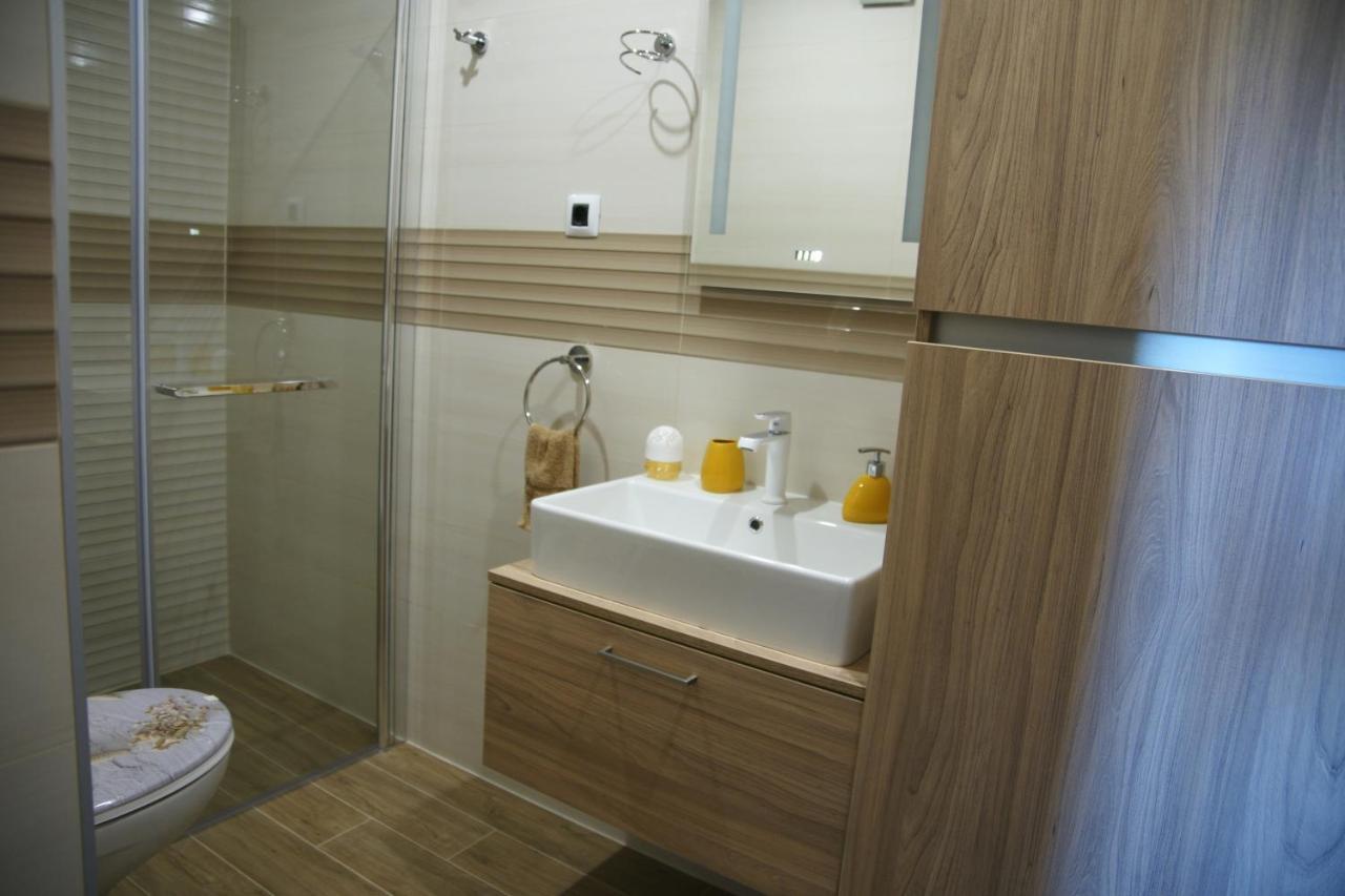 Apartment Grbin Pula Exterior photo