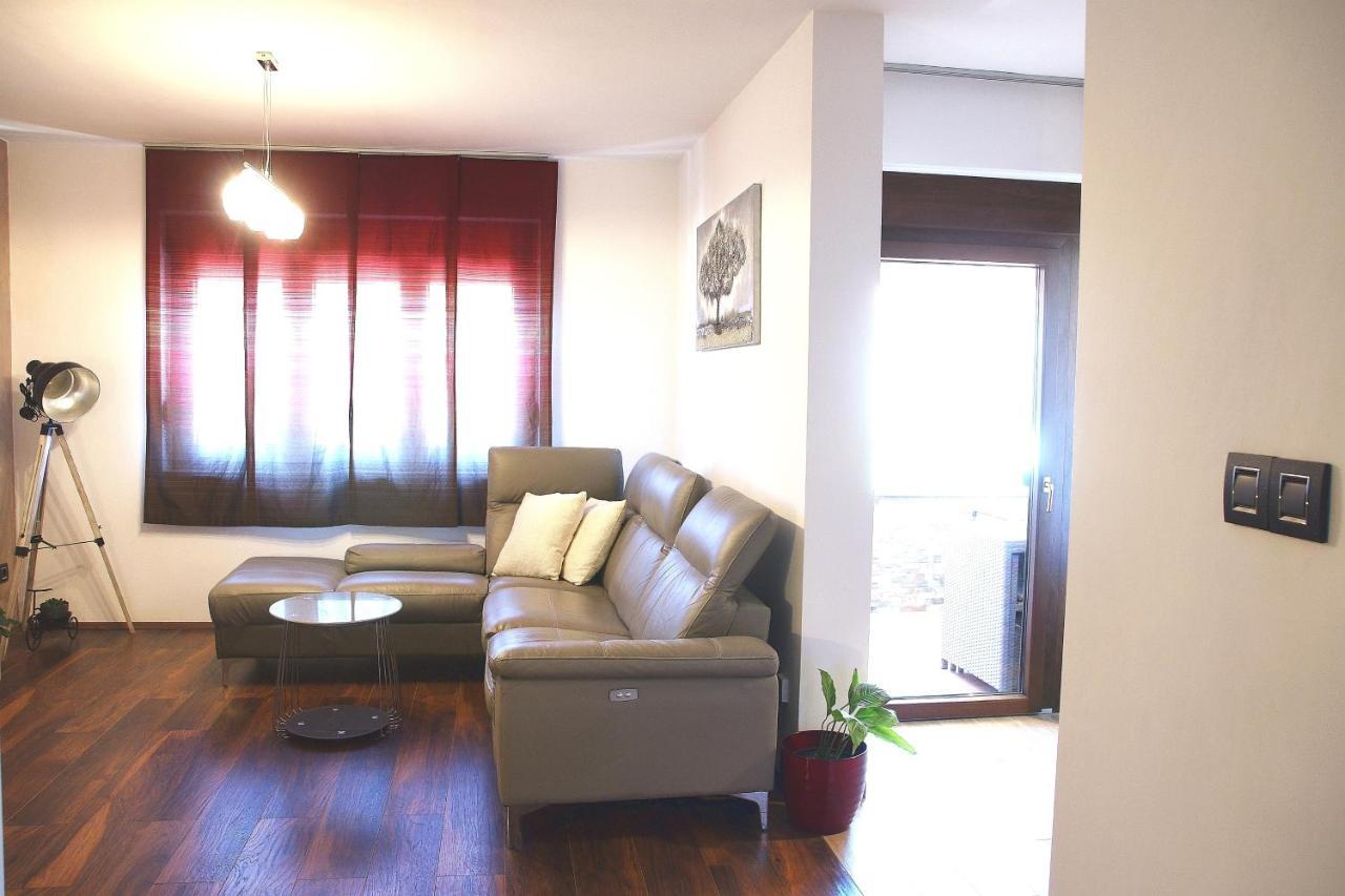 Apartment Grbin Pula Exterior photo